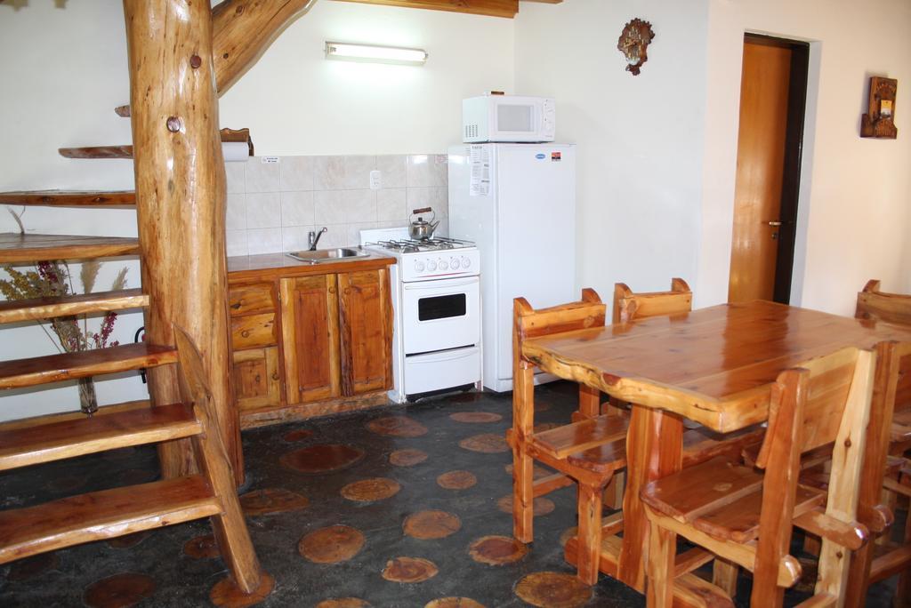 Apart Samay Hue Bungalows Dina Huapi Exteriér fotografie