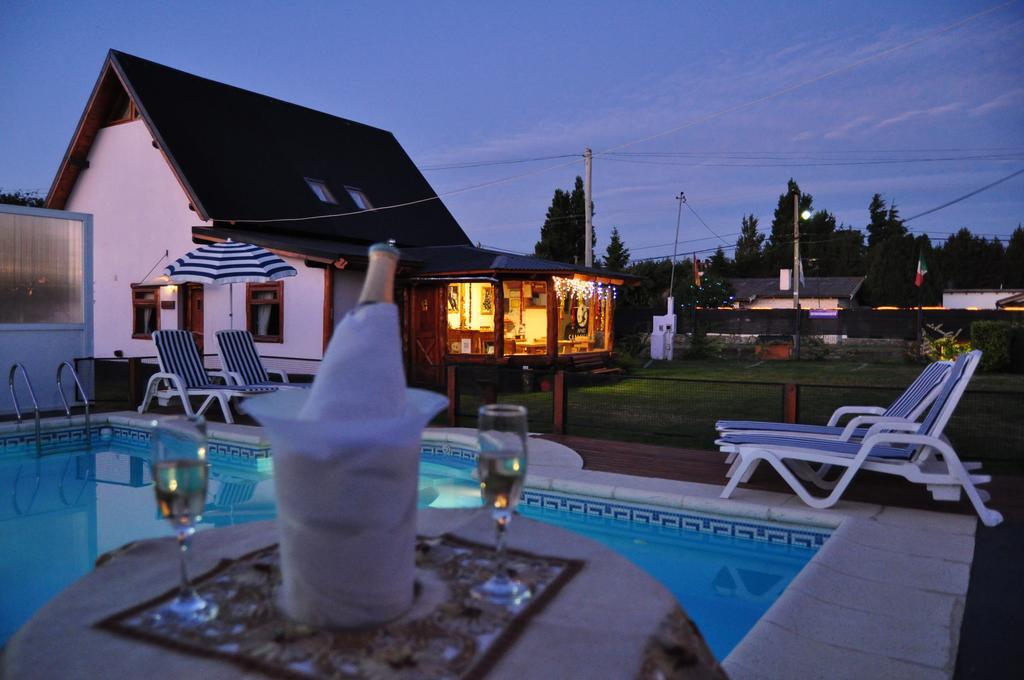 Apart Samay Hue Bungalows Dina Huapi Exteriér fotografie